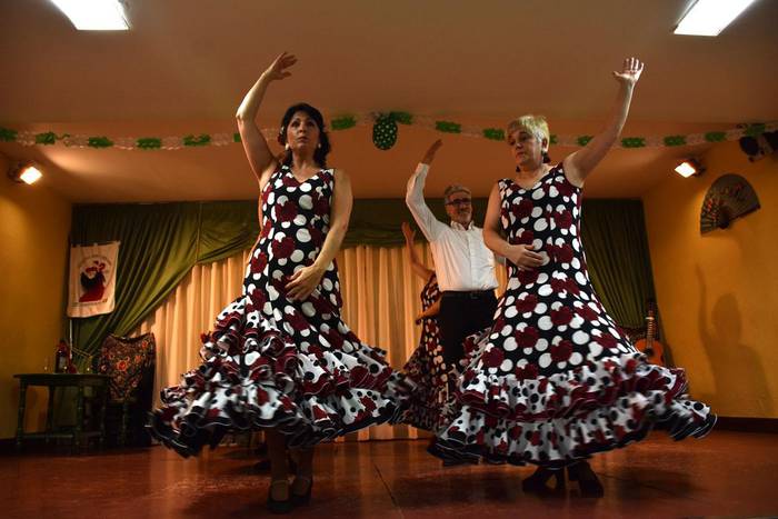 Andaluziaren Eguna ospatu dute Triana Elkartean