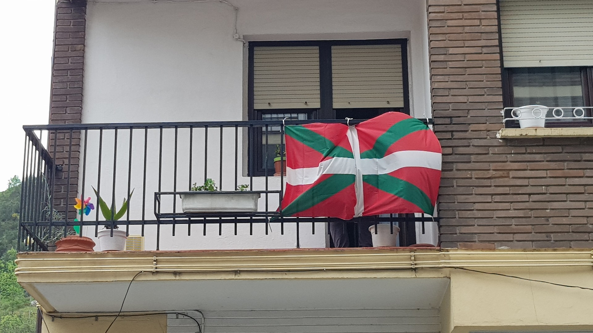 Amasa-Villabonako Udalaren Erakunde Adierazpena Aberri Egunaren inguruan