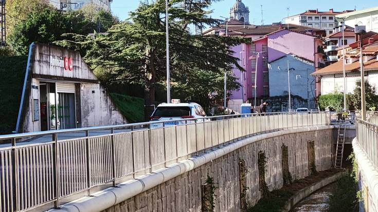 Ama Kandida eta Gudarien etorbideen eraberritzea eta Ziako errekaren berbideratzea, bistara