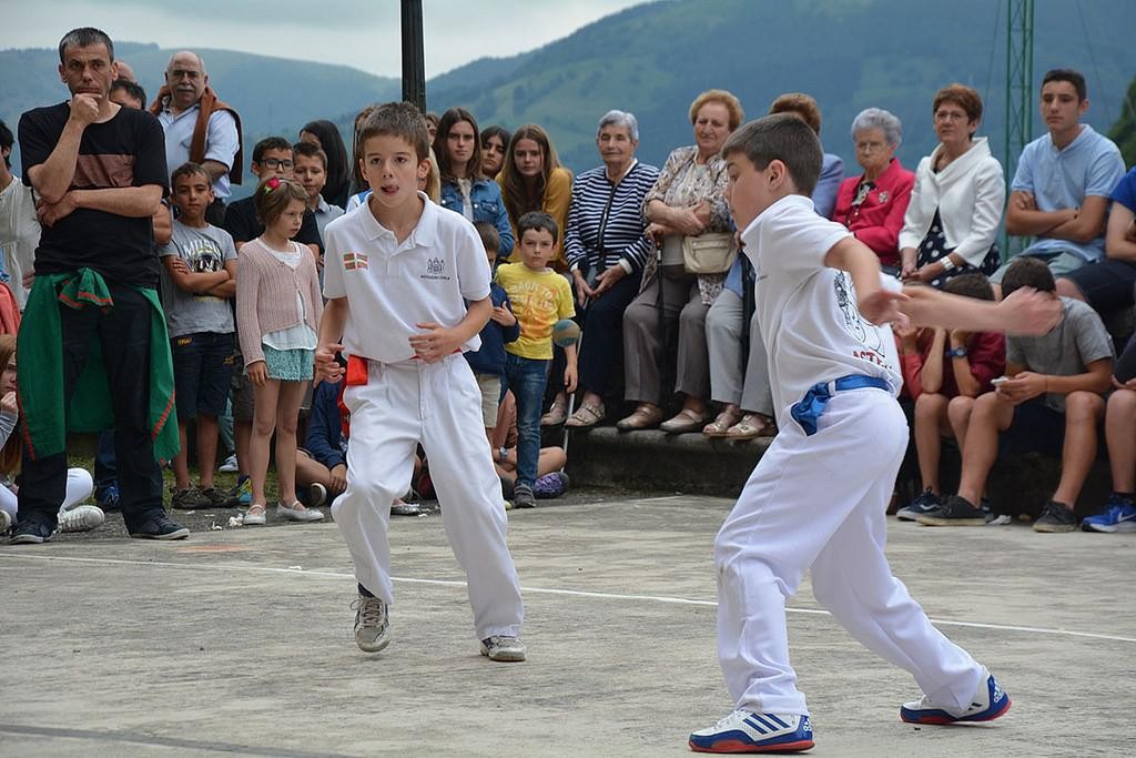 Azken txanpa Asteasuko jaietan