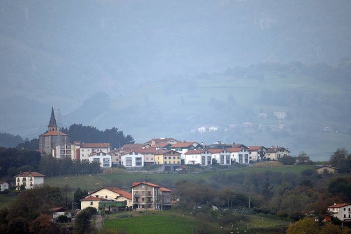 Euskara sustatzeko plana, Adunan