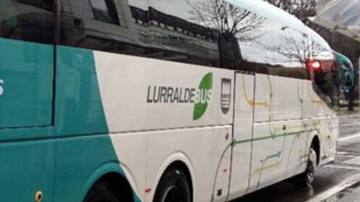Gaueko autobus zerbitzu bereziak San Pedro jaietarako