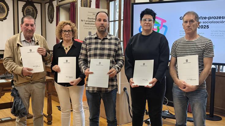 Zentsu osoaren % 19,4ak eman du iritzia