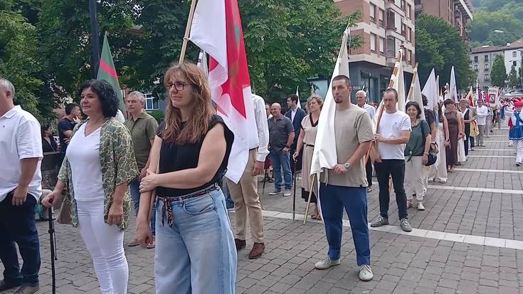Euskal Herriko alkateak Bergaran, 1876ko foruen deuseztatzea eta 1976ko Alkateen Mugimendua gogoan