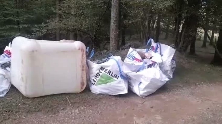 Garbiketa saioak osatu ditu Lurpea Garbi elkarteak, iraileko lau igandeetan