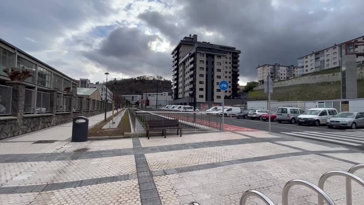 Ama Kandida eta Gudarien etorbidearen eraberritzea