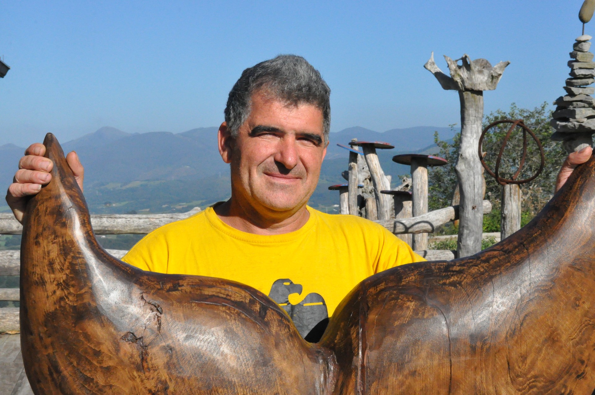"Egurra da nire pasioa, baita nire ogibidea ere"