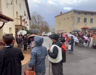 Adunako Santa Ageda bezperako kalejira