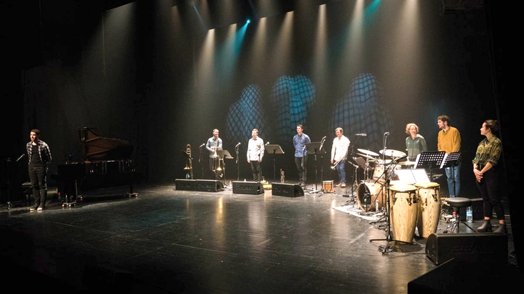 Aldapeko Basque Latin Jazz taldearen emanaldia