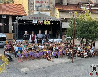 Txupinazoa botata, lehertu da festa Zizurkilen