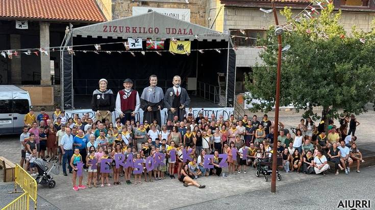 Txupinazoa botata, lehertu da festa Zizurkilen