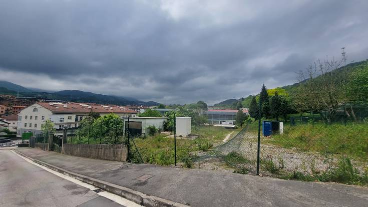 Egape ikastolako parke inklusiboa egiteko obra hasi da