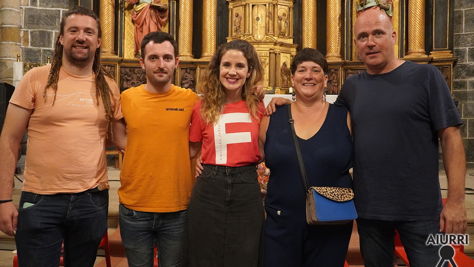 Joanes Illarregi, Alaia Martin, Onintza Enbeita eta Aitor Mendiluze Adunan, bertsotan