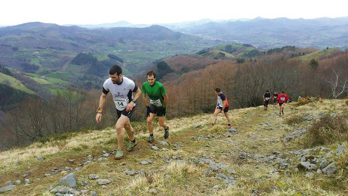 Larraul-Ernio-Larraul mendi lasterketa