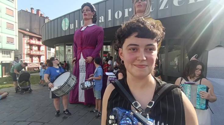 "Udal Musika Eskolako ikasleek ere jaiaren parte izan nahi dute"