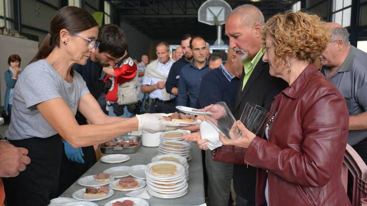 Txekor jate solidarioa Pausokaren alde