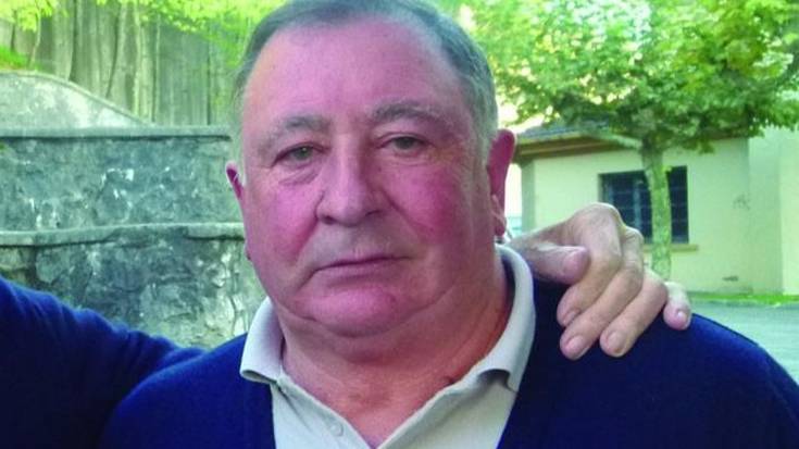 Iñaki Etxezarreta, 'Ixarre' zendu da