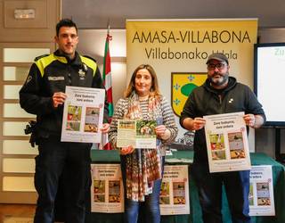 Txakur jabeei zuzendutako sentsibilizazio kanpaina abiarazi du Amasa-Villabonako Udalak