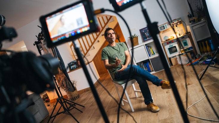 "Aitatxo" dokumentala Saroben eta Basteron ikusgai izango da, Super Hren eskutik