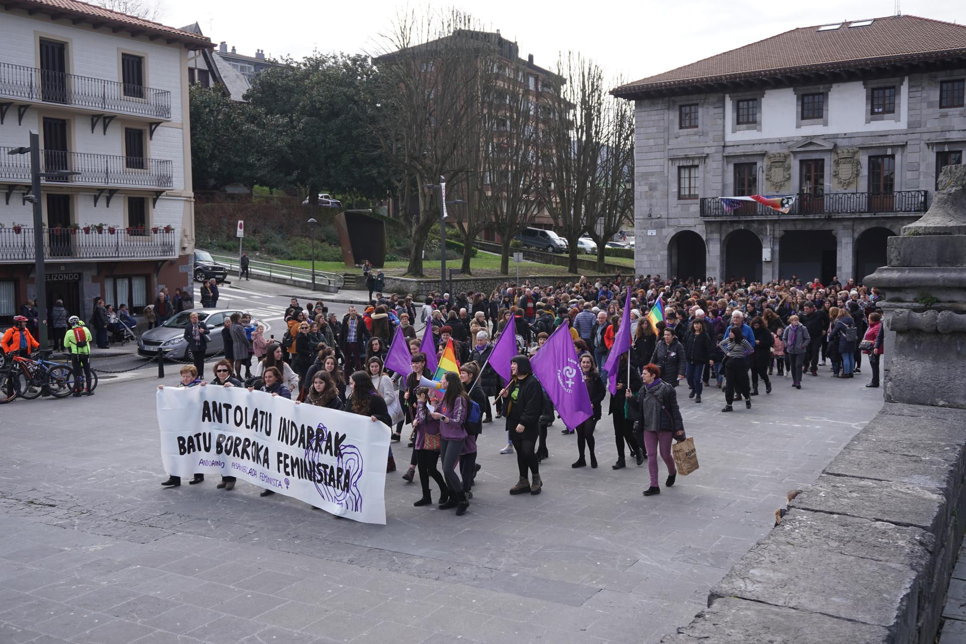 Andoaingo Asanblea Feministak eta TRAKA gazte feministok hainbat jarduera antolatu ditugu