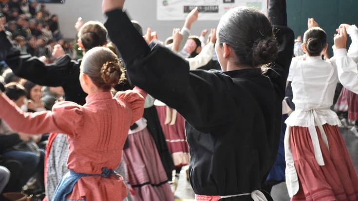 Indartsu dago Oinkariren harrobia