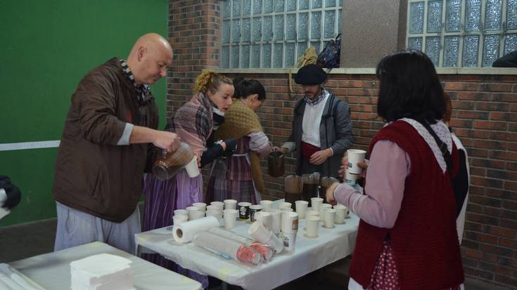 Gabon kantuan, Magale-Salestarrak ikastetxearekin