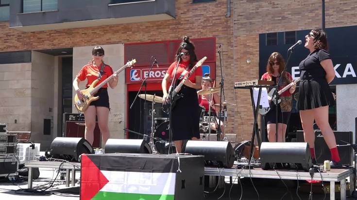 Iiingles taldea, Andoaingo XVIII. Rock Jaialdian: "Karkoma"