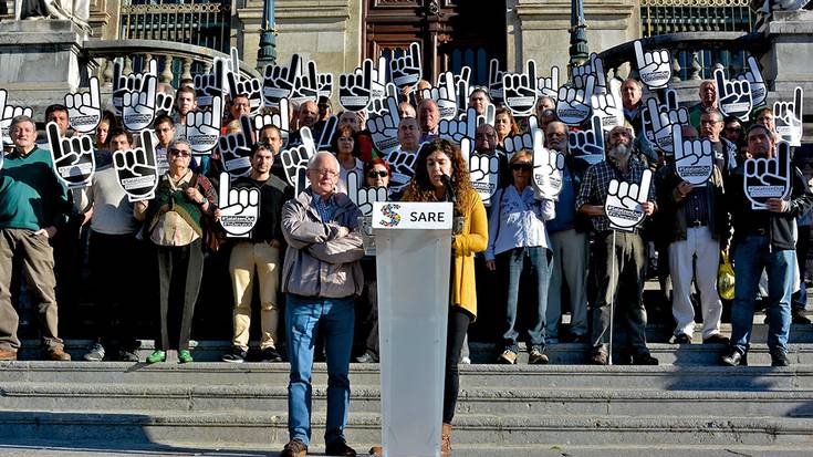 Presoen eskubideen aldeko manifestazio bana Bilbon eta Baionan