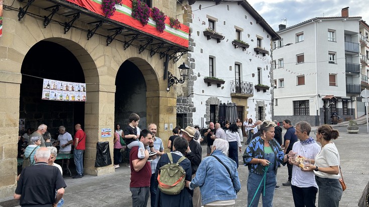 Ardo berriak dastatzeko aukera, San Juan plazan