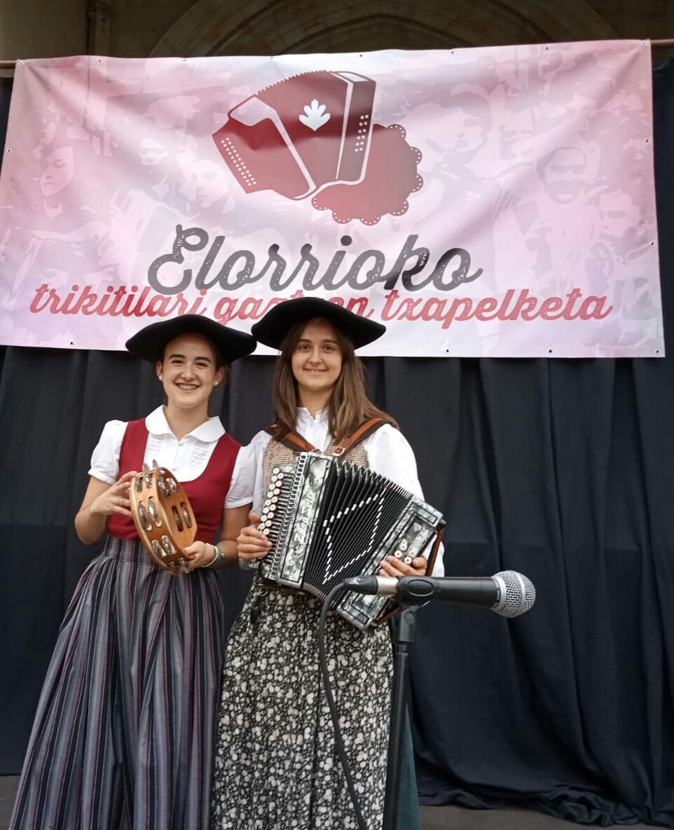 Sara Iriarte bigarren Euskal Herriko Trikitilari Gazteen Txapelketan