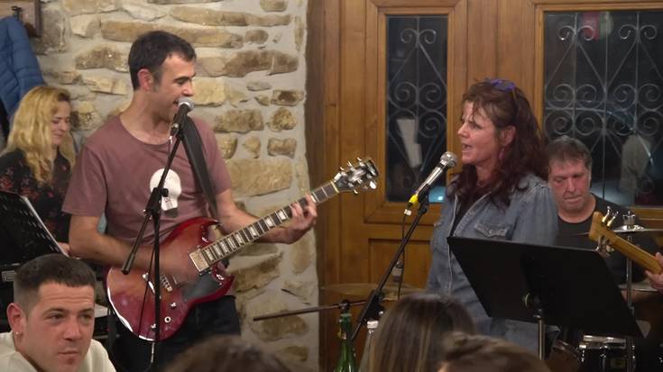 Txotx denboraldiaren irekitzea Mizpiradin, Aidüru taldea: "Euskalduntze metodo arinak" (M-ak)