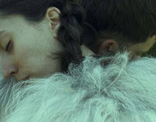 Dantza ikuskizuna, igandean Larraulen