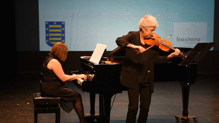 Luis Fraca musikariari omenaldia: "Agur", Mirian Irurtzun bilon-jolearekin eta Myriam Ulanga piano-jolearekin