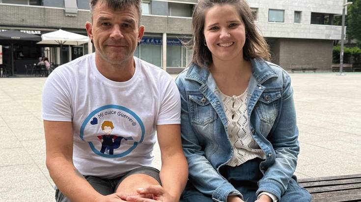 "Mundua gelditu zitzaigun diagnosia jaso genuenean"