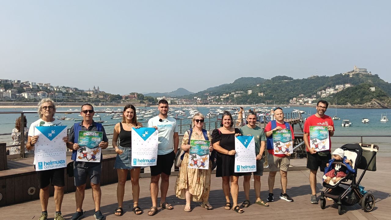 Dei egiten diegu donostiarrei eta gipuzkoarrei abuztuaren 14ko mobilizazioan parte hartzera