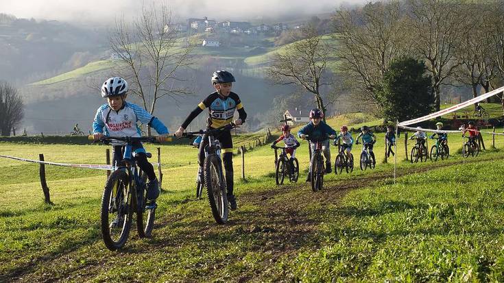 Asteburuko BTT proba, Asteasun