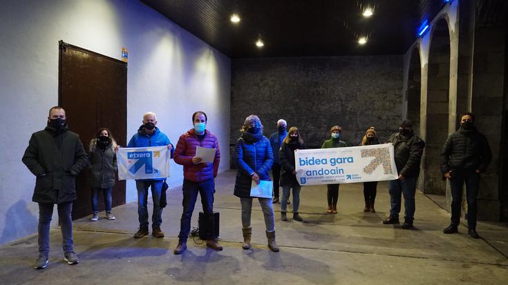 EH Bilduko kideek urtarrilak 9ko manifestazioan parte hartzeko deialdia zabaldu dute