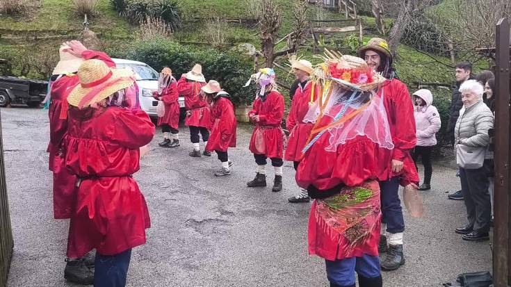 Axerien Puska Biltzea Leizotz baserri-auzoan: Antzizarren