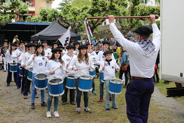 Herri danborrada jendetsua