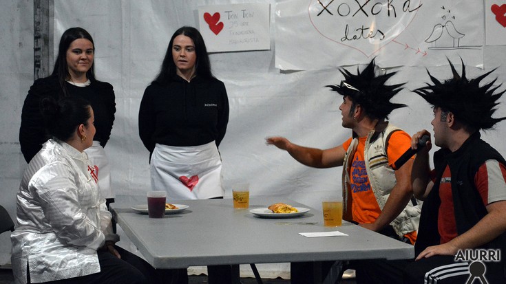 Xoxoka Dates: bikotea topatzeko telebista saioa