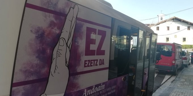 Urte zaharreko diskofesta Nafarroa plazan