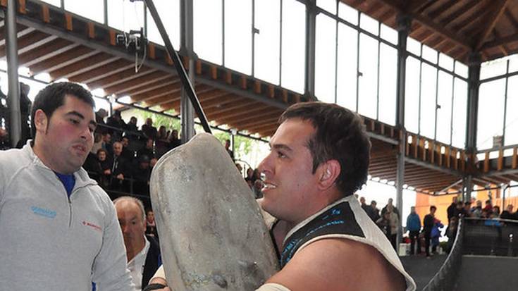 Herrikirol saio bikaina, urteko azken egunerako