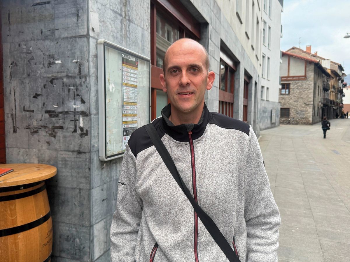 "Minari bere tokia emanda lortu dugu aurrera egitea"