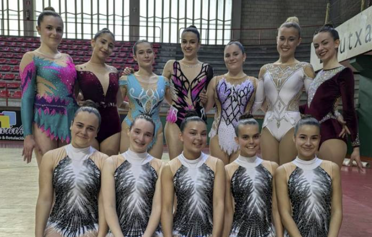 Hamar urte bete ditu Oskarbi gimnastika erritmikoko taldeak
