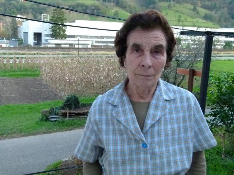 Ixiar Urrestarazu, Legarretako esne-saltzailea