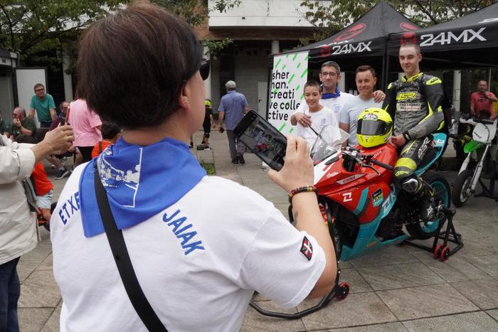 Beñat Fernandezen erakustaldia, Moto3ra jauzi egingo duela jakin berritan