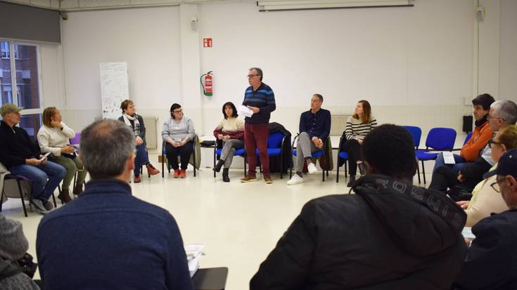 Urnietako Udalak ongi etorria egin die bizilagun berriei