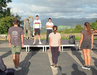 Omenaldi hunkigarria Eñaut Urkaregiri Larraulen