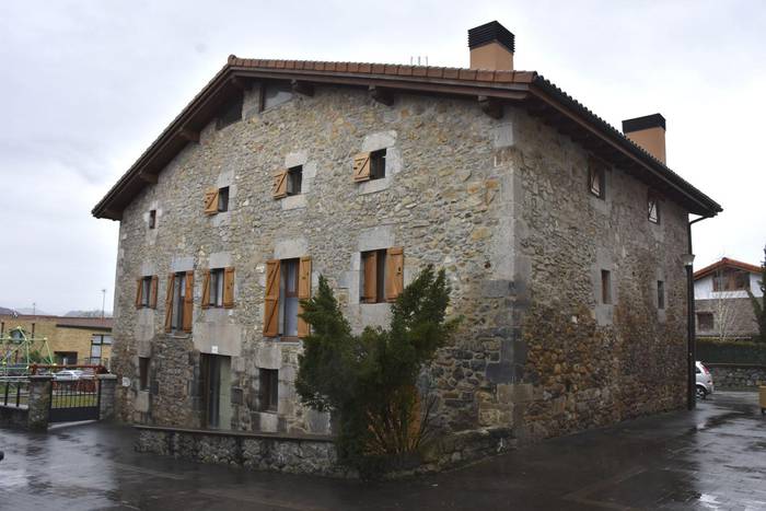 Txantxane etxea, gune bizi-bizia