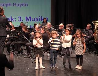 Udal Musika Eskolako Banda: Musika tailerra 3ko ikasleak bakarlari gonbidatuak